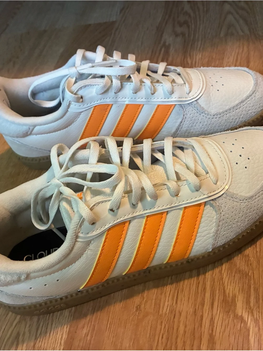 ADIDAS BREAKNET - ONLY WORN ONCE
